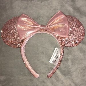 Disney Rose Gold Minnie Mouse Ears